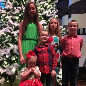 Meet your Posher, Robin